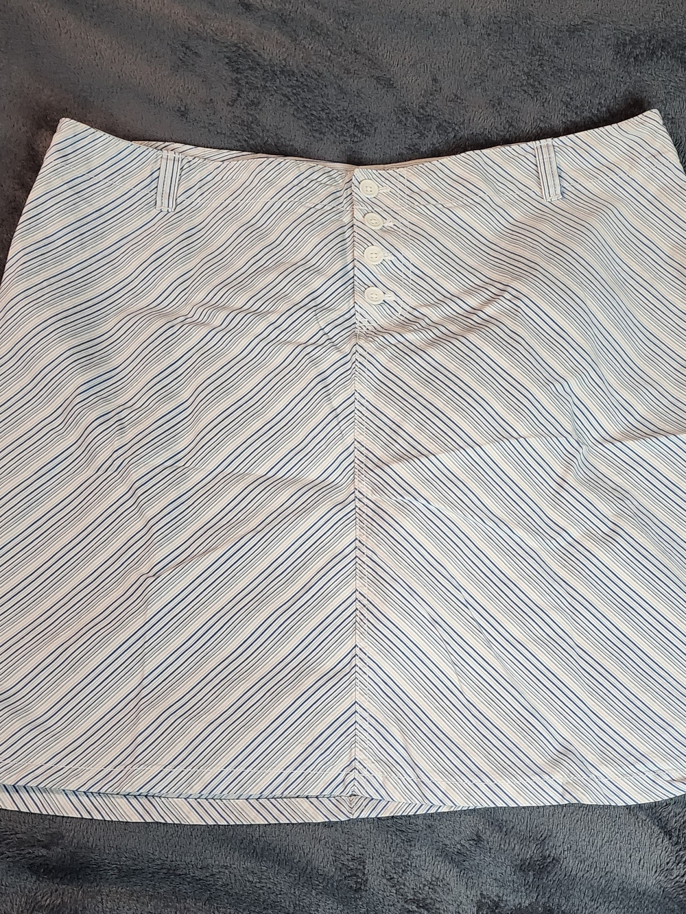 Venezia White and Blue Striped Button-Front Mini Skirt Size 18